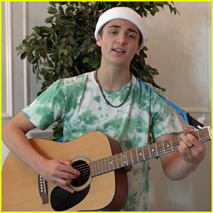 Asher Angel Performs 'All Day' Acoustic at Kids' Choice Awards 2020 - Watch!