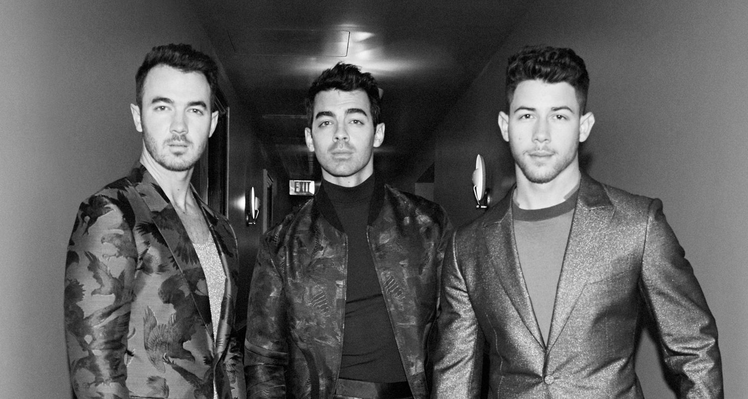 Jonas Brothers Drop New Songs ‘x And ‘five More Minutes Listen Now First Listen Jonas 4951