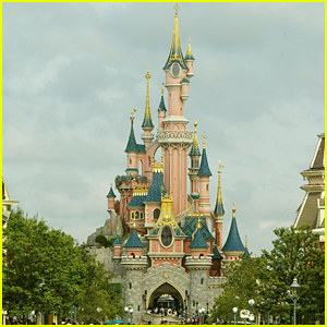 Disneyland Paris Sets Phased Reopening For July!
