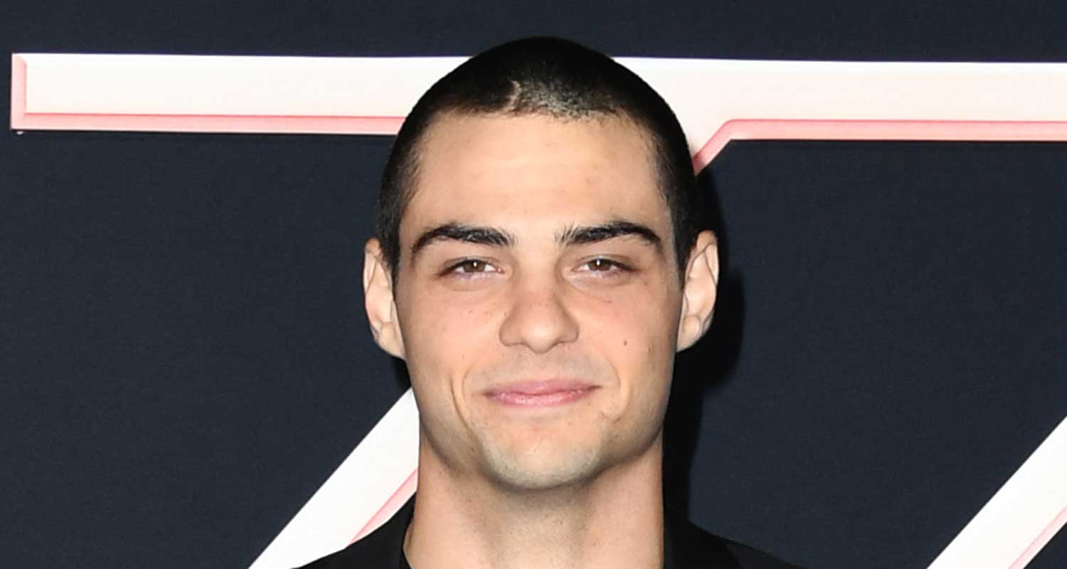 Viral Fake ‘hercules Cast List Has Noah Centineo In Title Role Hercules Noah Centineo 7433