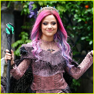 Sarah Jeffery Talks Possibilities of 'Descendants 4' OR a Spinoff!