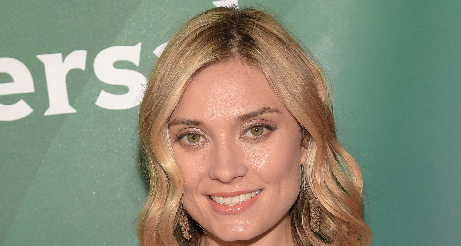 ‘Greek’ Star Spencer Grammer Cut With Knife While Trying to Break Up
