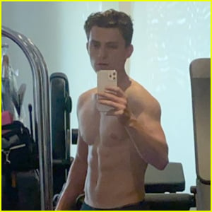 Tom Holland Bares His Six-Pack Abs In Mirror Selfie!