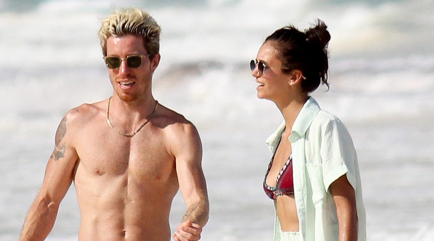 Nina Dobrev & Boyfriend Shaun White Vacation with Friends in Mexico!