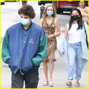 Lana Condor, Noah Centineo & Madeleine Arthur Grab Lunch Together in Vancouver