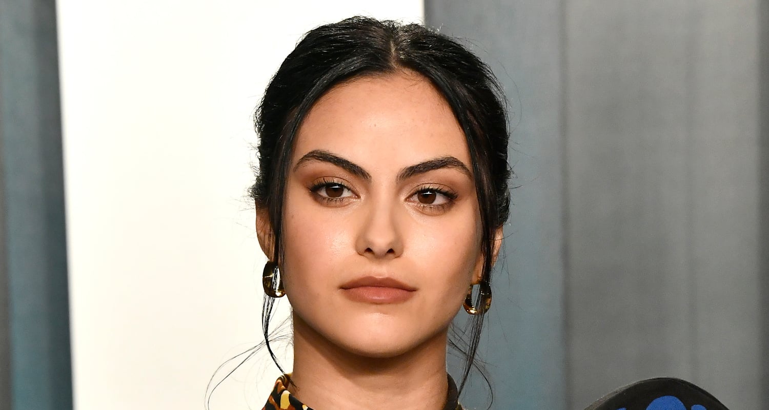Camila Mendes Makes It Instagram Official With ‘Love’ Grayson Vaughan