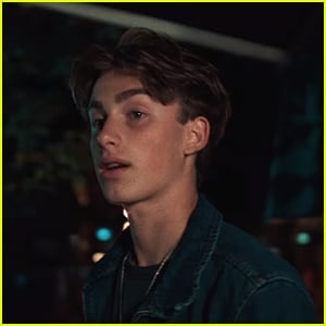 Johnny Orlando Premieres New 'Everybody Wants You' Music Video - Watch Now!