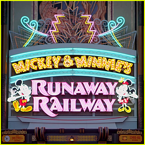 Take a Virtual Ride On Walt Disney World's Mickey & Minnie's Runaway Railway!