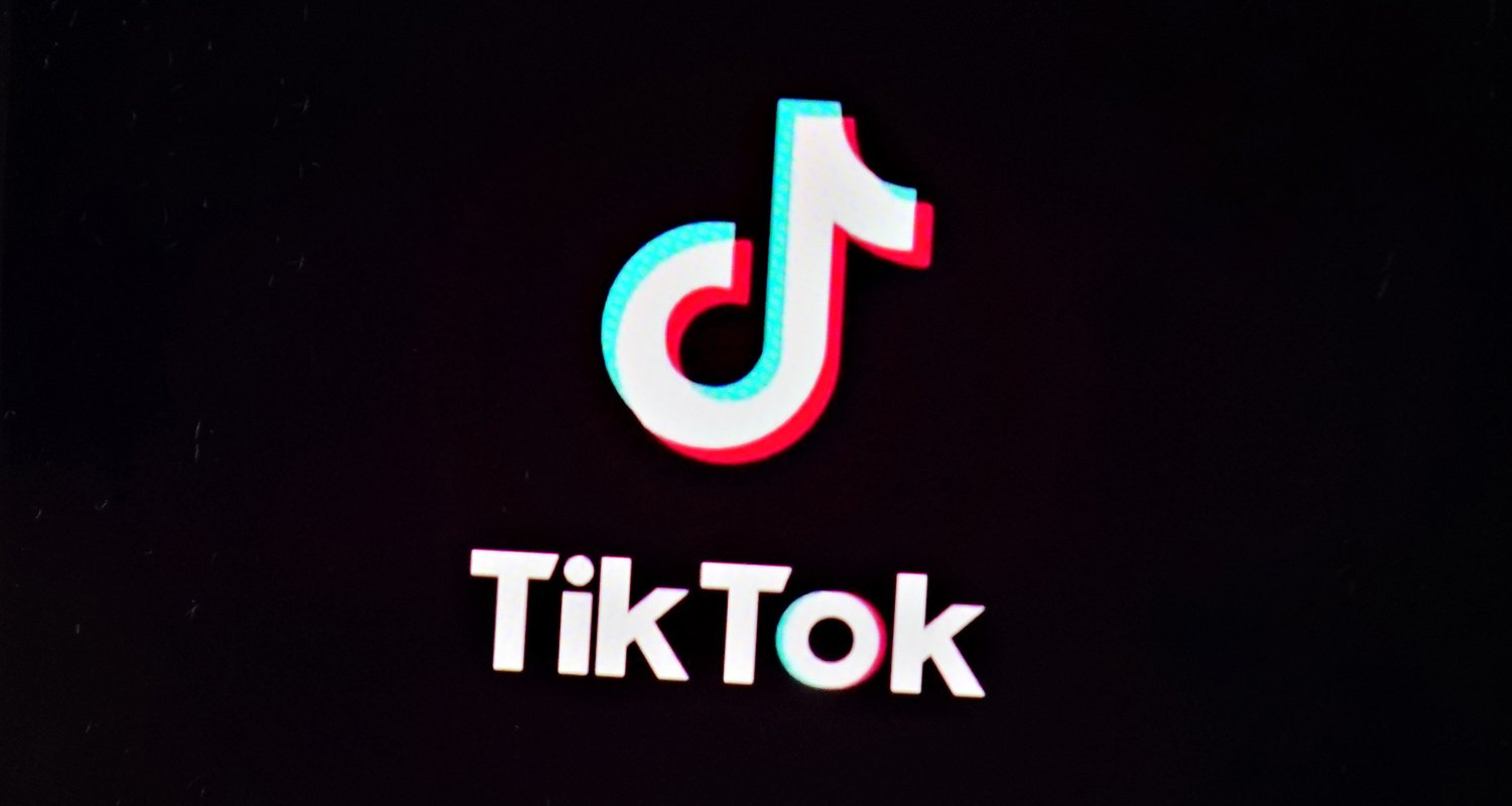 Judge Blocks TikTok Ban By President Trump Hours Before Going Into ...