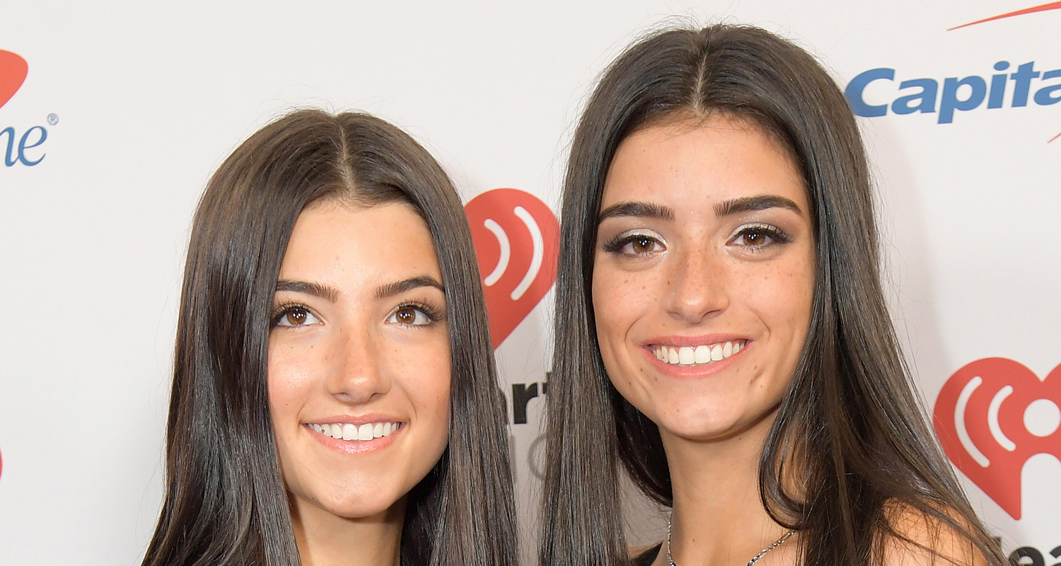 Charli & Dixie D’Amelio Are Launching Their Own Podcast Called ’2 Chix(02)