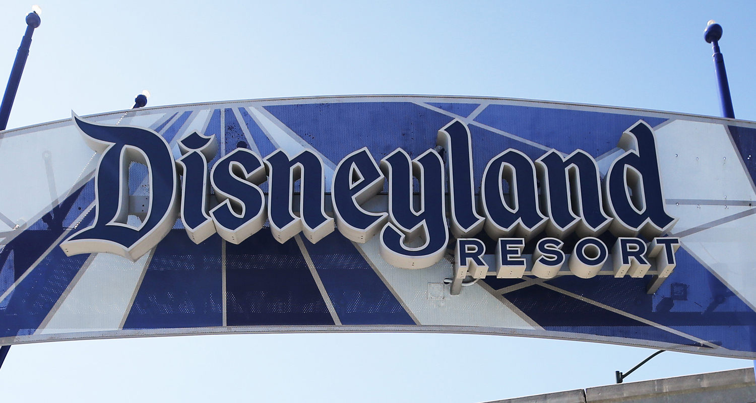 California Governor Gavin Newsom Says Disneyland & Other Parks Won’t Be ...