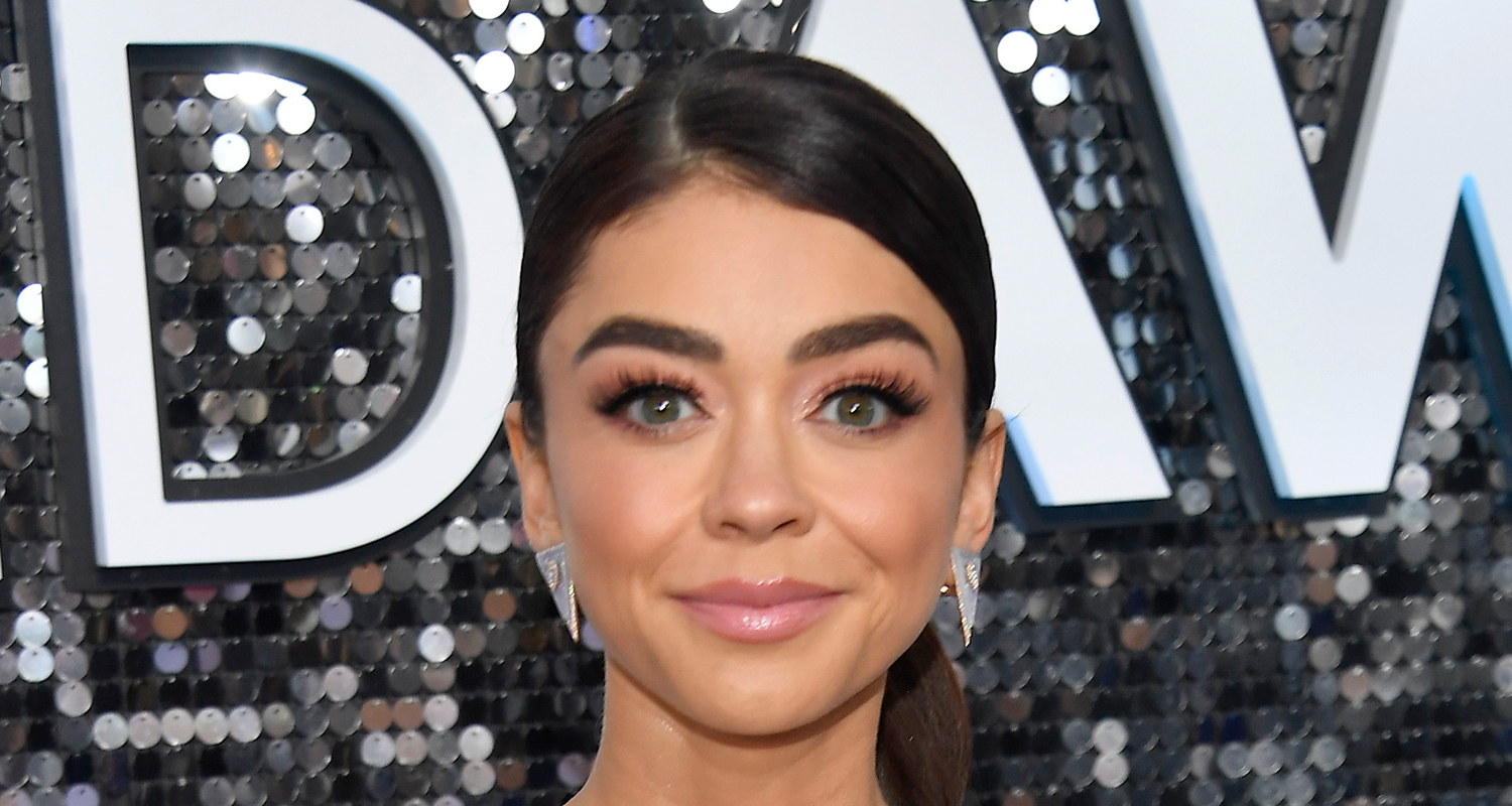 Sarah Hyland To CoHost CMT Music Awards 2020 With Kane Brown Sarah