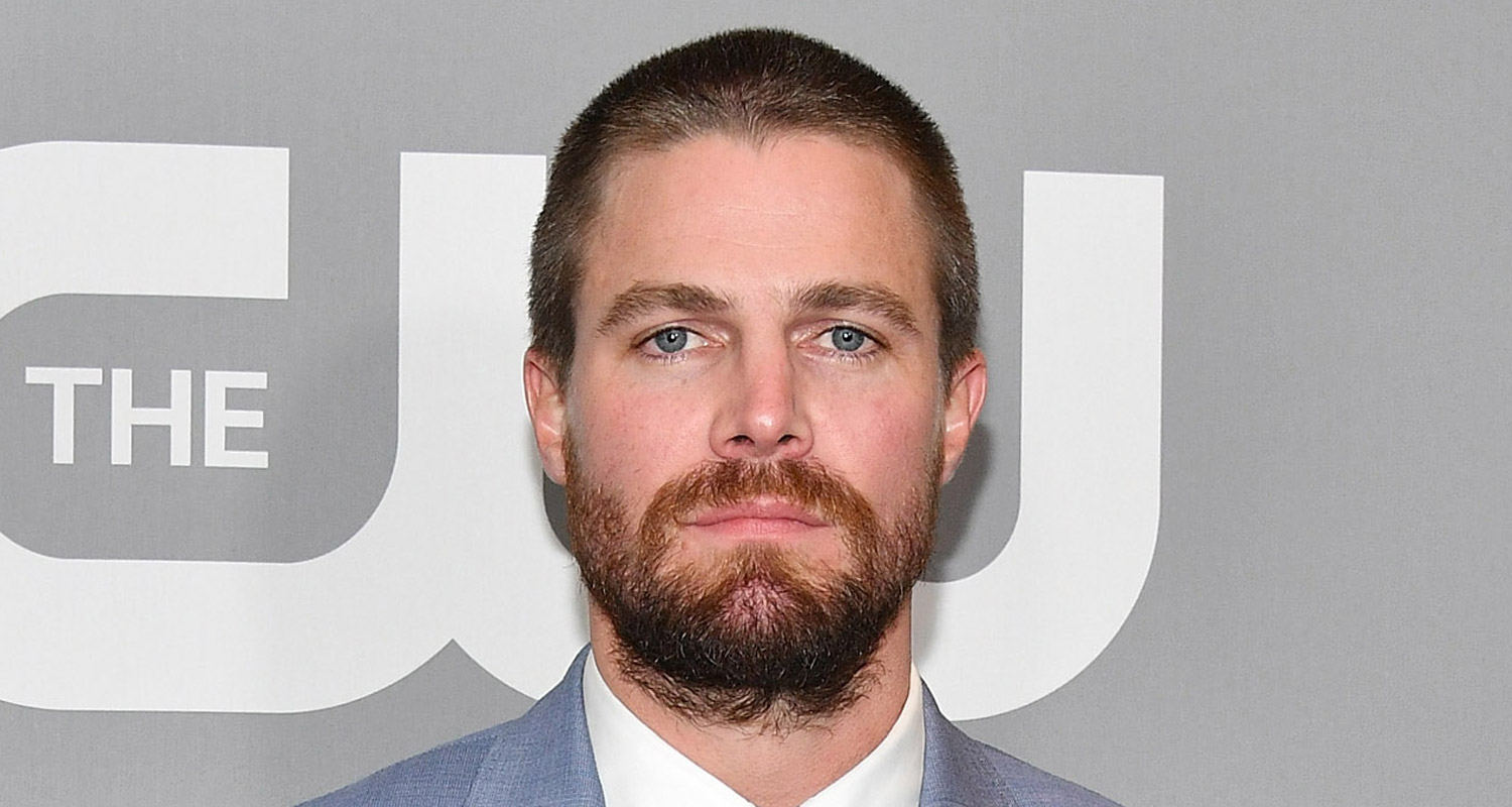 Stephen Amell Considered an ‘Arrow’ Return This Summer! | Arrow ...