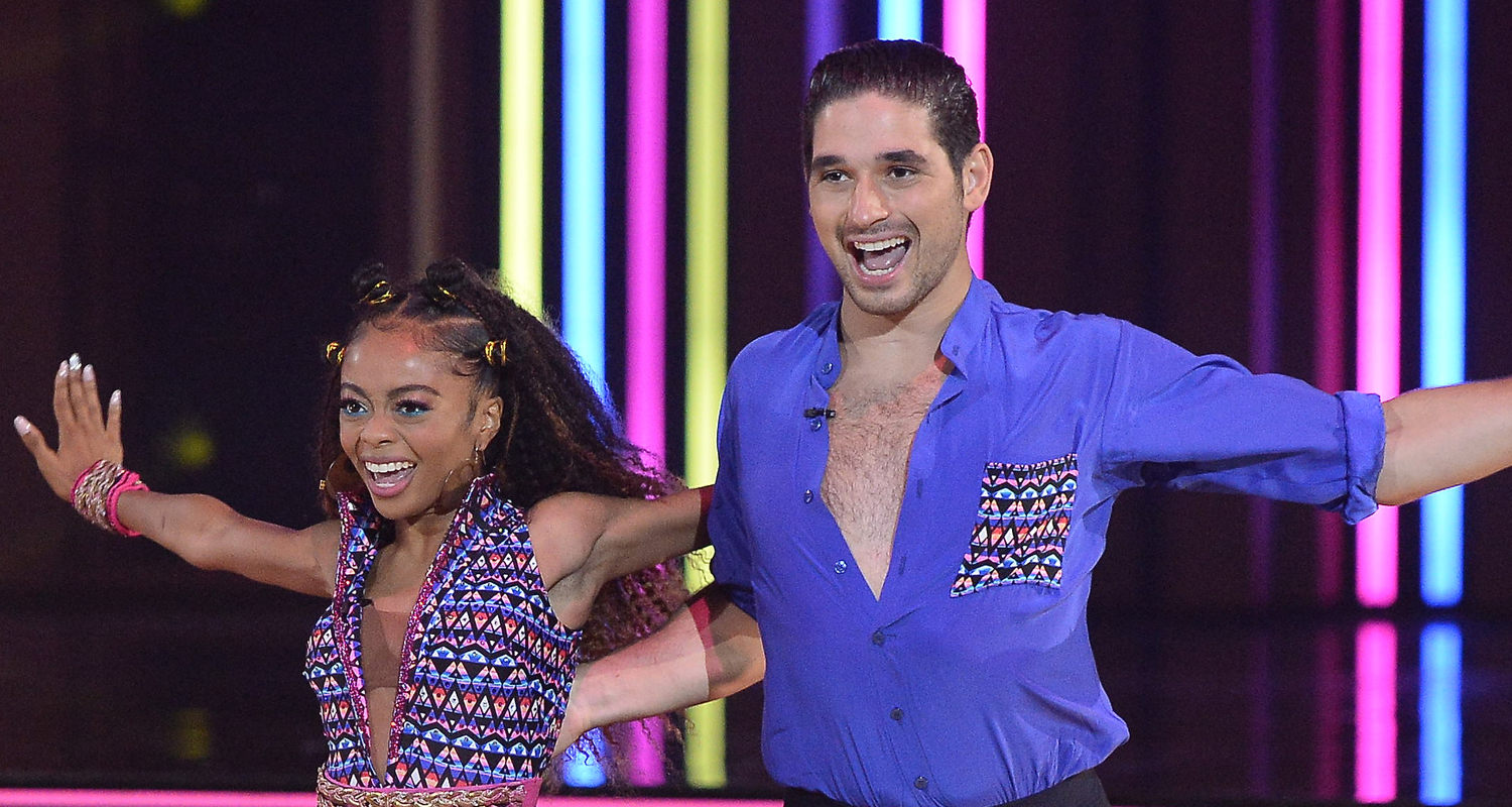 Skai Jackson Works It During Salsa On ‘Dancing With The Stars’ – Watch Now!