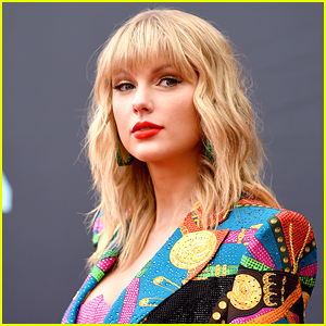 Taylor Swift Surprise Announces 'folklore' Follow-Up Album 'evermore'
