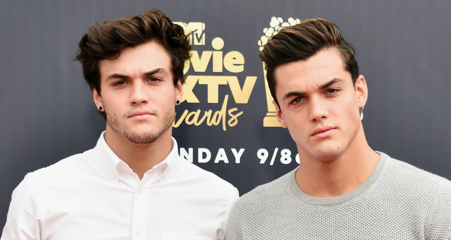 The Dolan Twins Announce Theyre Moving On From Youtube Dolan Twins Ethan Dolan Grayson 6030