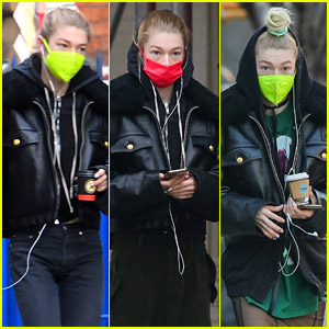 Fans Love That Hunter Schafer Uses Wired Earphones!