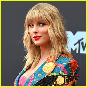 This Is Why Taylor Swift Didn't Re-Record Her First Album 'Taylor Swift' First