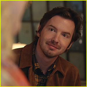 Erik Stocklin To Guest Star, Troian Bellisario Directs 'Good Trouble' Tonight - First Look!