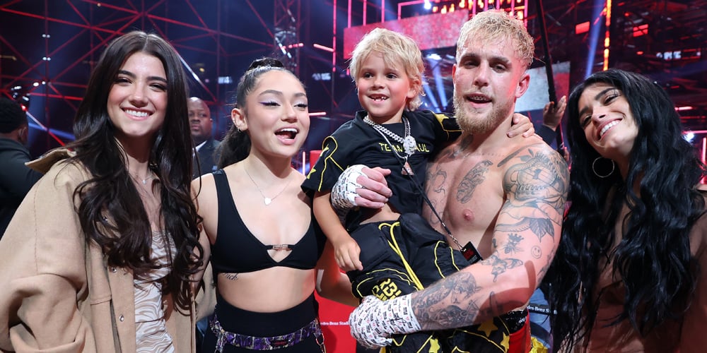 Dixie D’Amelio Reacts to Twitter Criticism After Presenting Belt to Jake Paul With Sister Charli D’Amelio