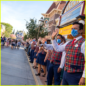 Disneyland Reopens, Disney CEO Bob Chapek & Chairman Bob Iger Welcome Guests Back!