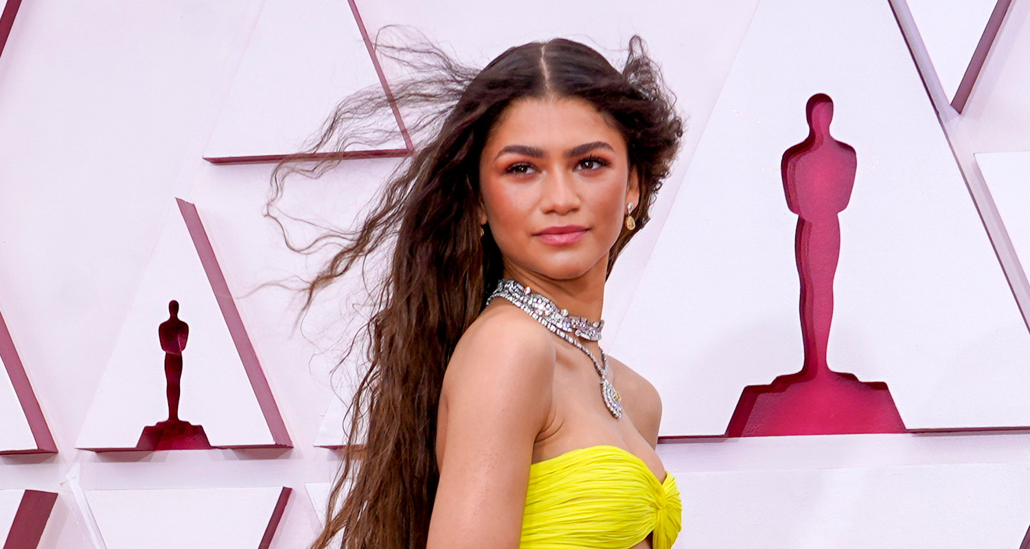 Zendaya Has a Beyonce Moment at Oscars 2021 | 2021 Oscars, Zendaya