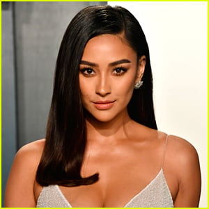 Would Shay Mitchell Ever Return For 'Pretty Little Liars: Original Sin'? She Says...
