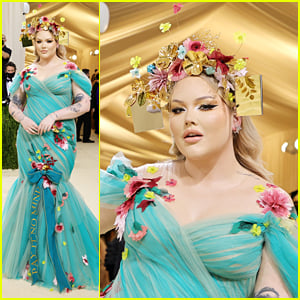 NikkieTutorials Channels 'Midsommar' For First Met Gala Appearance!