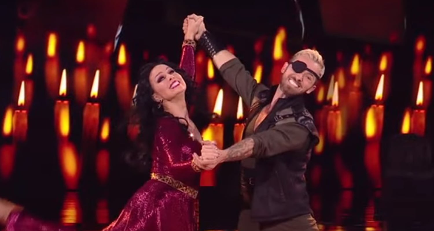 Melora Hardin & Artem Chigvintsev Get First 10 on ‘Dancing With The Stars’ Disney Week: Villains Night – Watch Here!