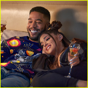 Ariana Grande Dishes On 'Tiny' Role In Netflix Movie 'Don't Look Up'
