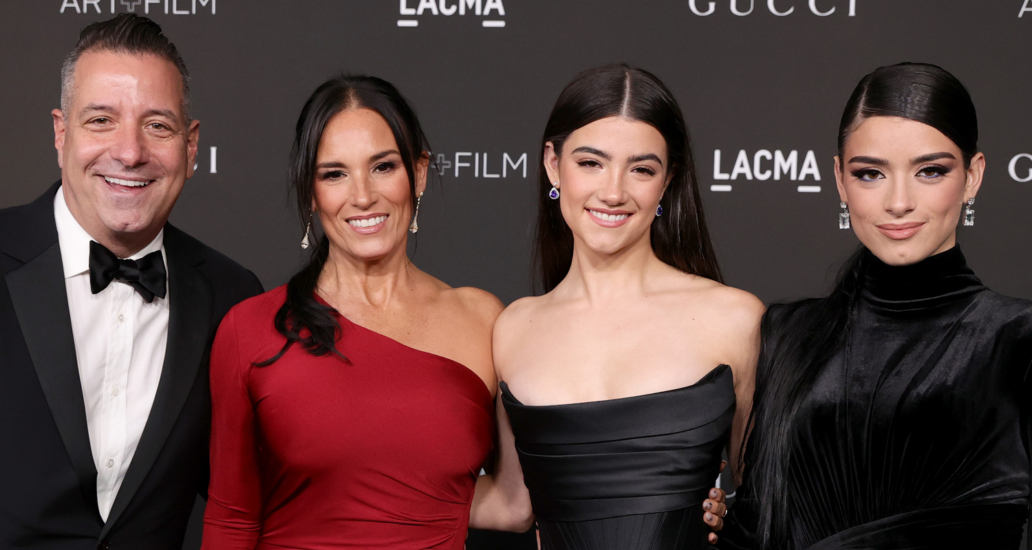 ‘The D’Amelio Show’ Renewed For Season 2 On Hulu! Charli D'Amelio(01)