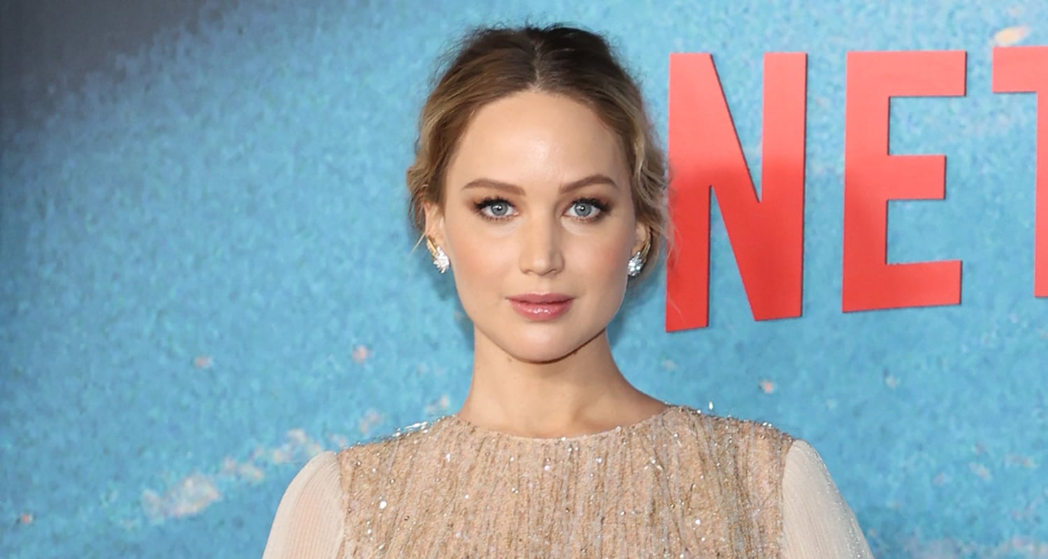 Jennifer Lawrence Walks First Red Carpet Since Pregnancy Reveal at ‘Don’t Look Up’ Premiere