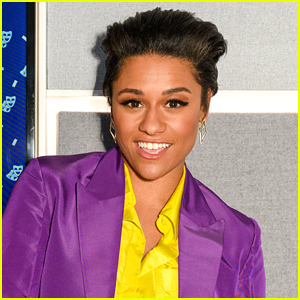 Ariana DeBose Reacts To Her 2 BAFTAs Nominations! | Ariana Debose