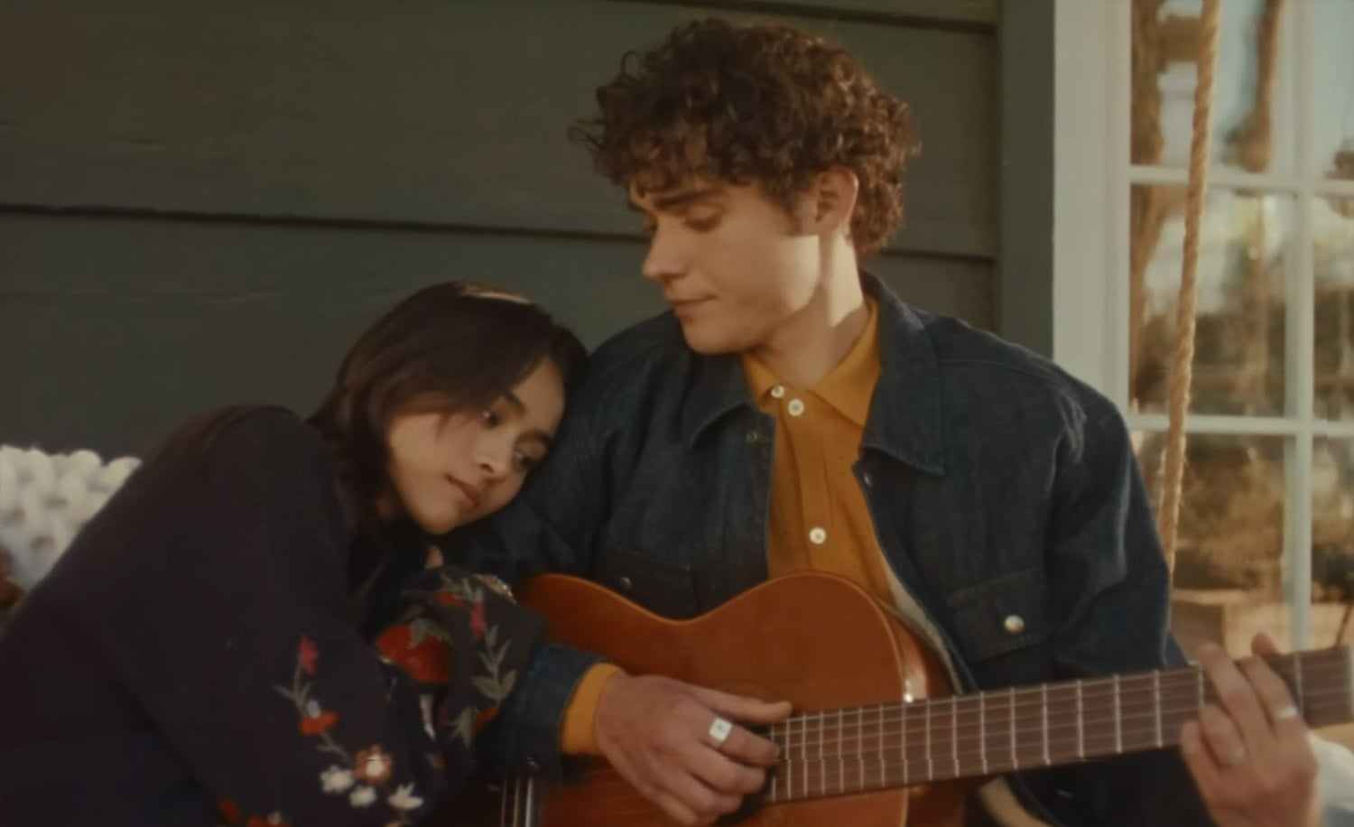 Joshua Bassett Seemingly Sings About Ex Olivia Rodrigo in New Song ‘Doppelganger’ – Watch the Video!