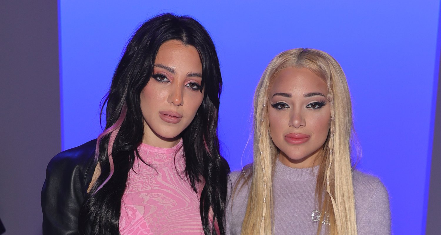 Niki &amp; Gabi DeMartino Kick Off New York Fashion Week – See the ... image