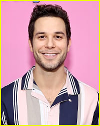 Skylar Astin Joins This Long-Running Series In Upcoming Recurring Role!