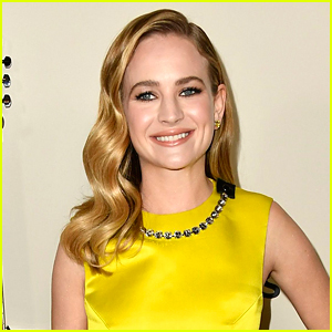 Britt Robertson Gets Engaged To Paul Floyd - See the Ring & Proposal!
