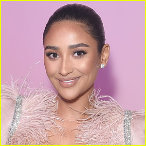 Shay Mitchell Reveals Newborn Daughter's Name & Shares Adorable First Photo