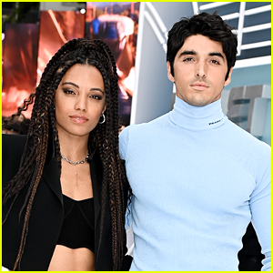 'The Kissing Booth' Co-Stars Maisie Richardson-Sellers & Taylor Zakhar Perez Reunite at 'Bullet Train' London Premiere