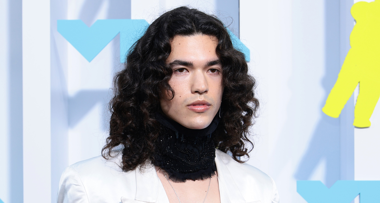 Conan Gray Makes His In Person MTV VMAs Debut!