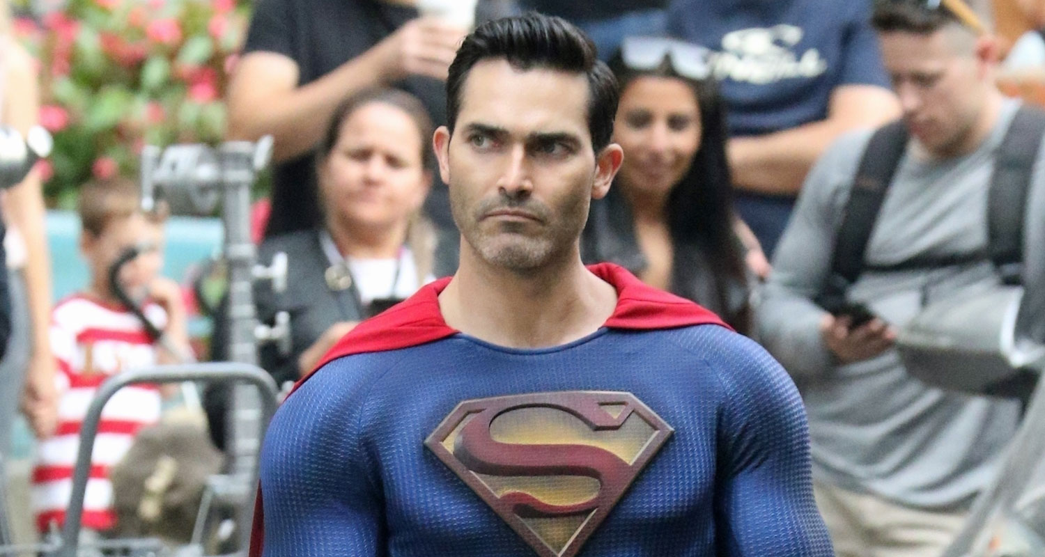 Tyler Hoechlin Gets To Work Filming Superman Lois Season Three In Canada Superman Lois