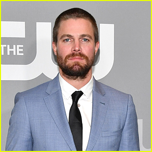 Stephen Amell Reflects on 'Arrow' 10 Year Anniversary, Thanks Fans, Cast & Crew