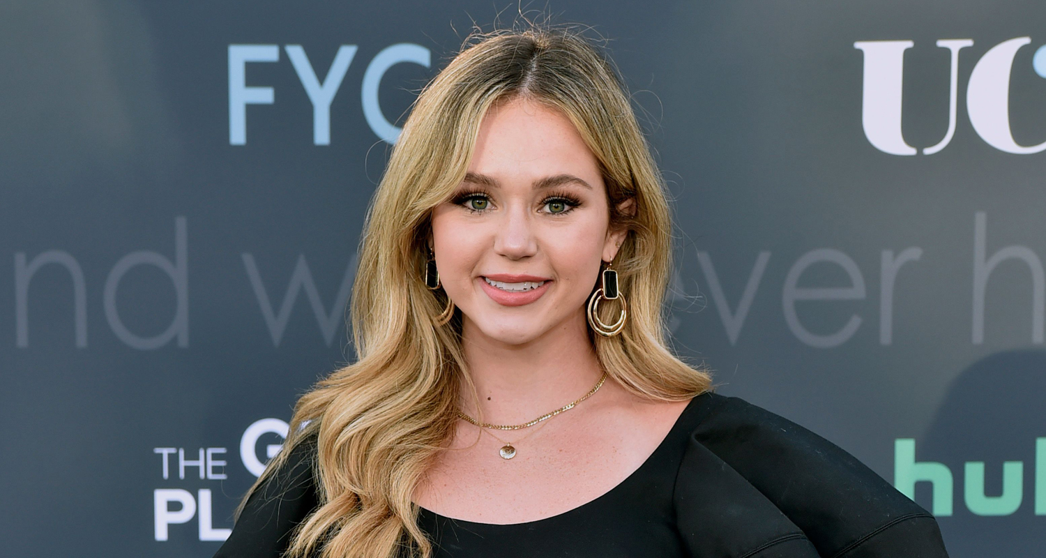 Brec Bassinger Reveals They Did This With ‘dcs Stargirl In The Event Of A Possible Cancelation 0806
