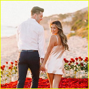Lauren Riihimaki, aka LaurDIY, Is Engaged to Jeremy Lewis - See the Photos!