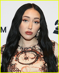 Noah Cyrus is Going Viral for One of Her Paris Fashion Week Looks