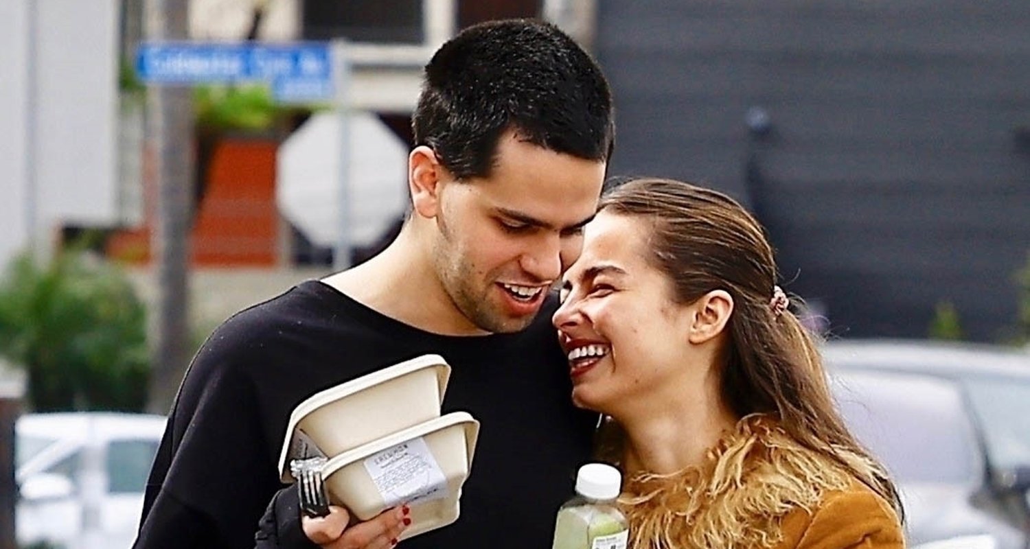 Addison Rae Shares a Laugh With Boyfriend Omer Fedi On Weekend Food Run | Addison  Rae, Omer Fedi | Just Jared Jr.