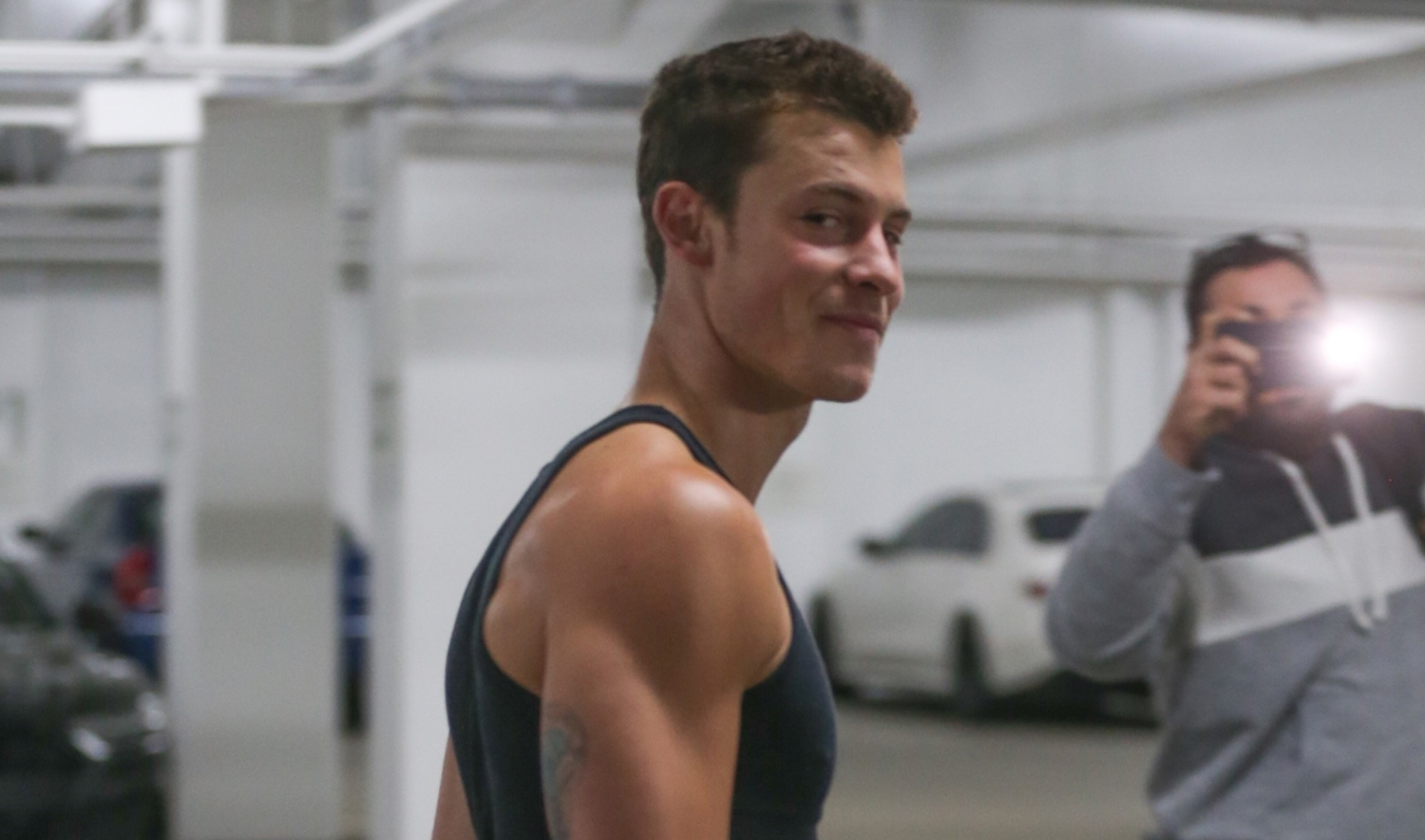 Shawn Mendes Gets in His Gym Pump During Equinox Outing Shawn Mendes