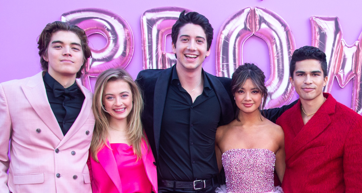 ‘Doogie Kamealoha, MD’ Cast Support Peyton Elizabeth Lee & Milo Manheim ...