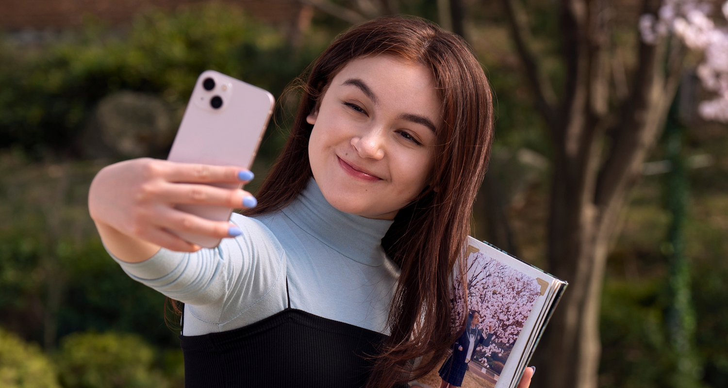 Anna Cathcart Heads to Korean Boarding School In First Look at ‘To All the Boys’ Spinoff ‘XO, Kitty’ – Watch Now!