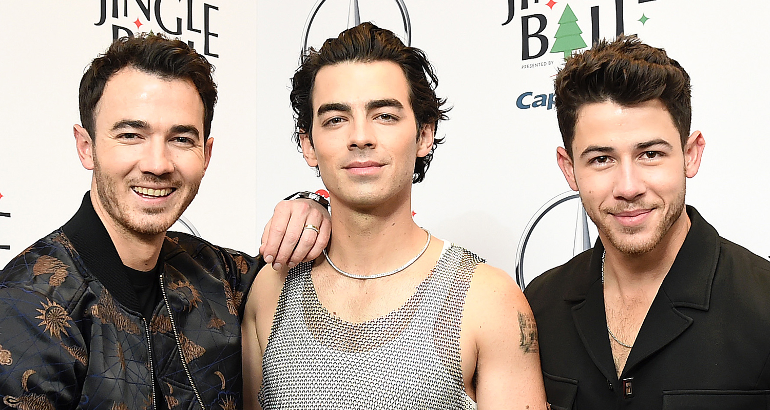 Jonas Brothers Clarify Questions About Set List for Yankee